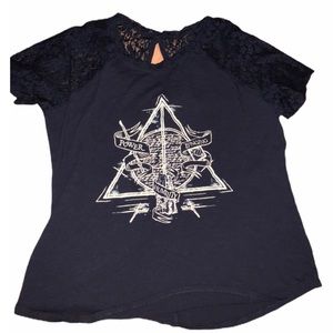 Harry Potter Deathly Hallows Lee Top  △⃒⃘